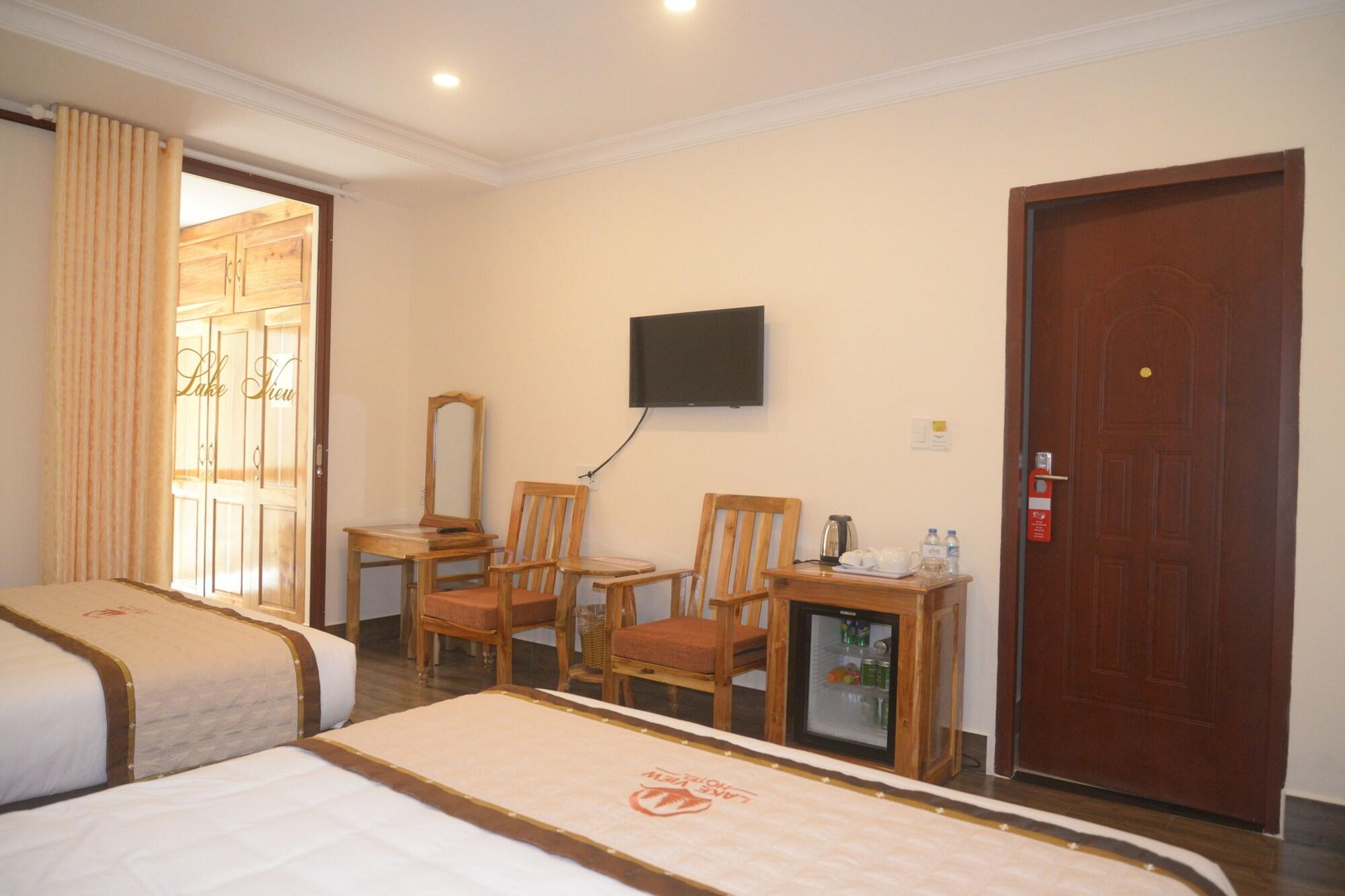 Lake View Hotel Da Lat Esterno foto