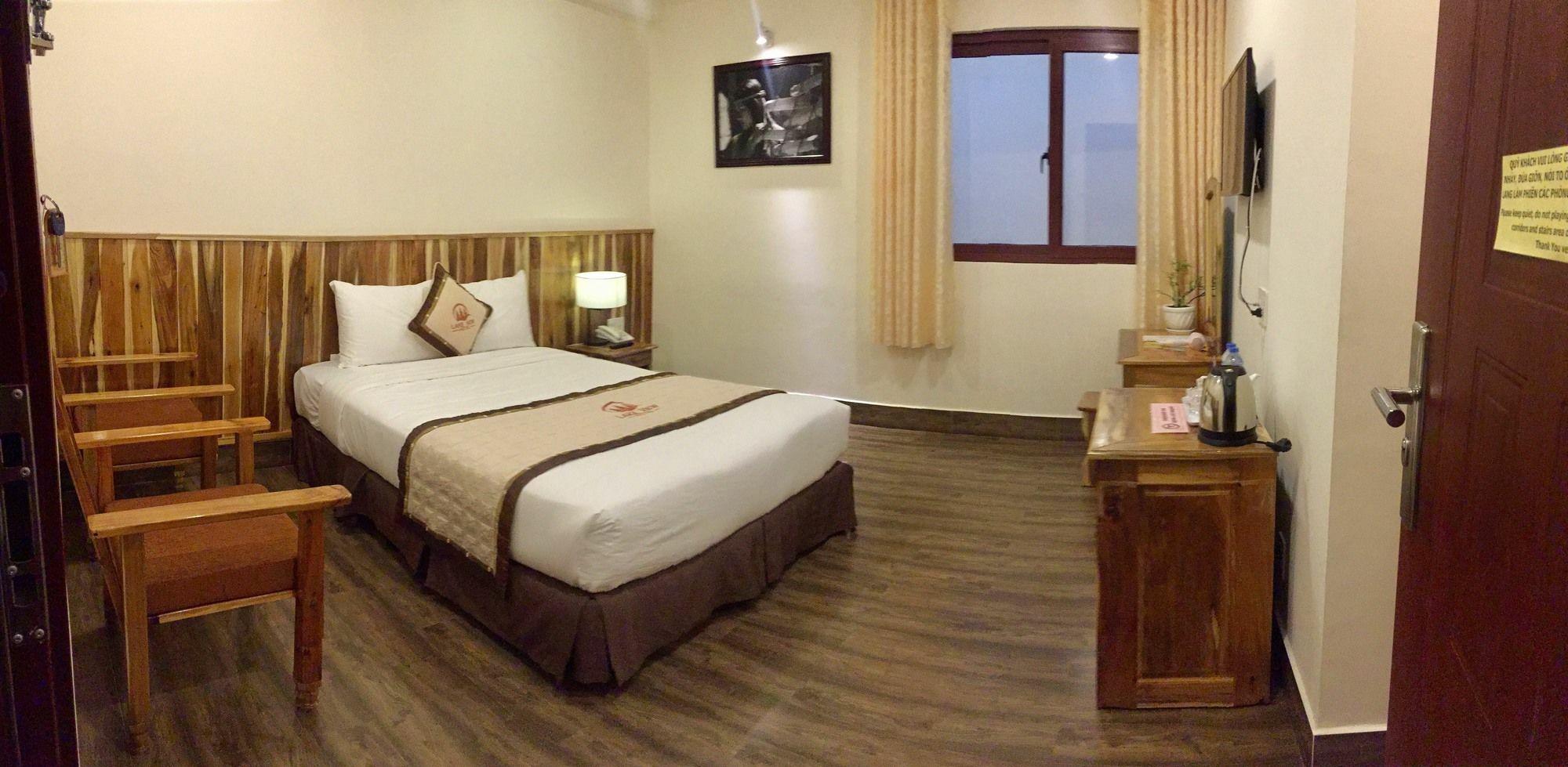 Lake View Hotel Da Lat Esterno foto