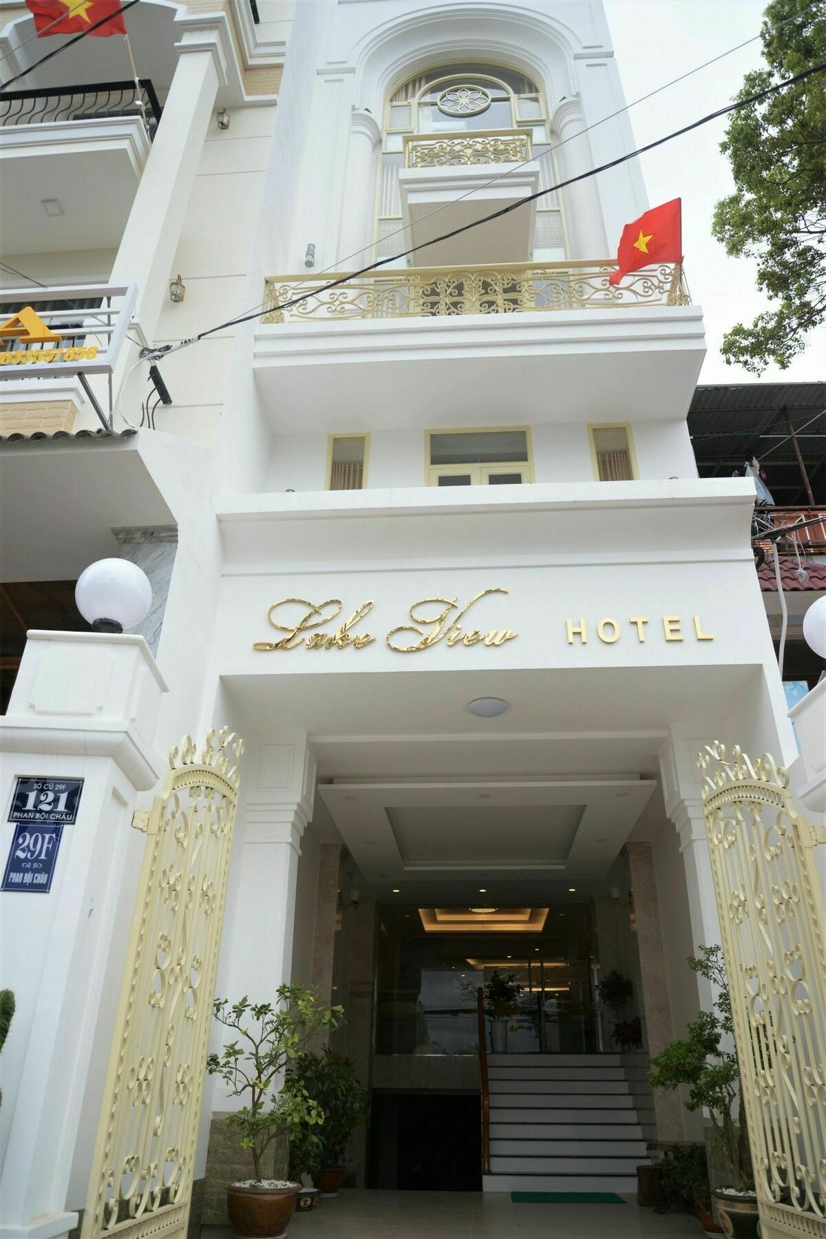 Lake View Hotel Da Lat Esterno foto